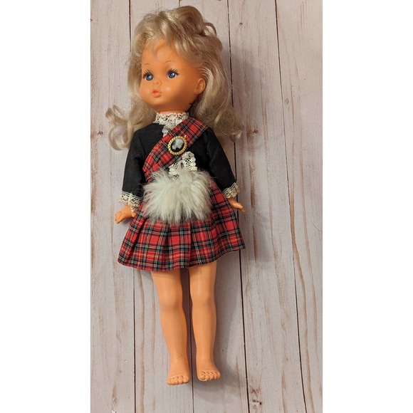 Regal Scottish Doll - Picture 1 of 7
